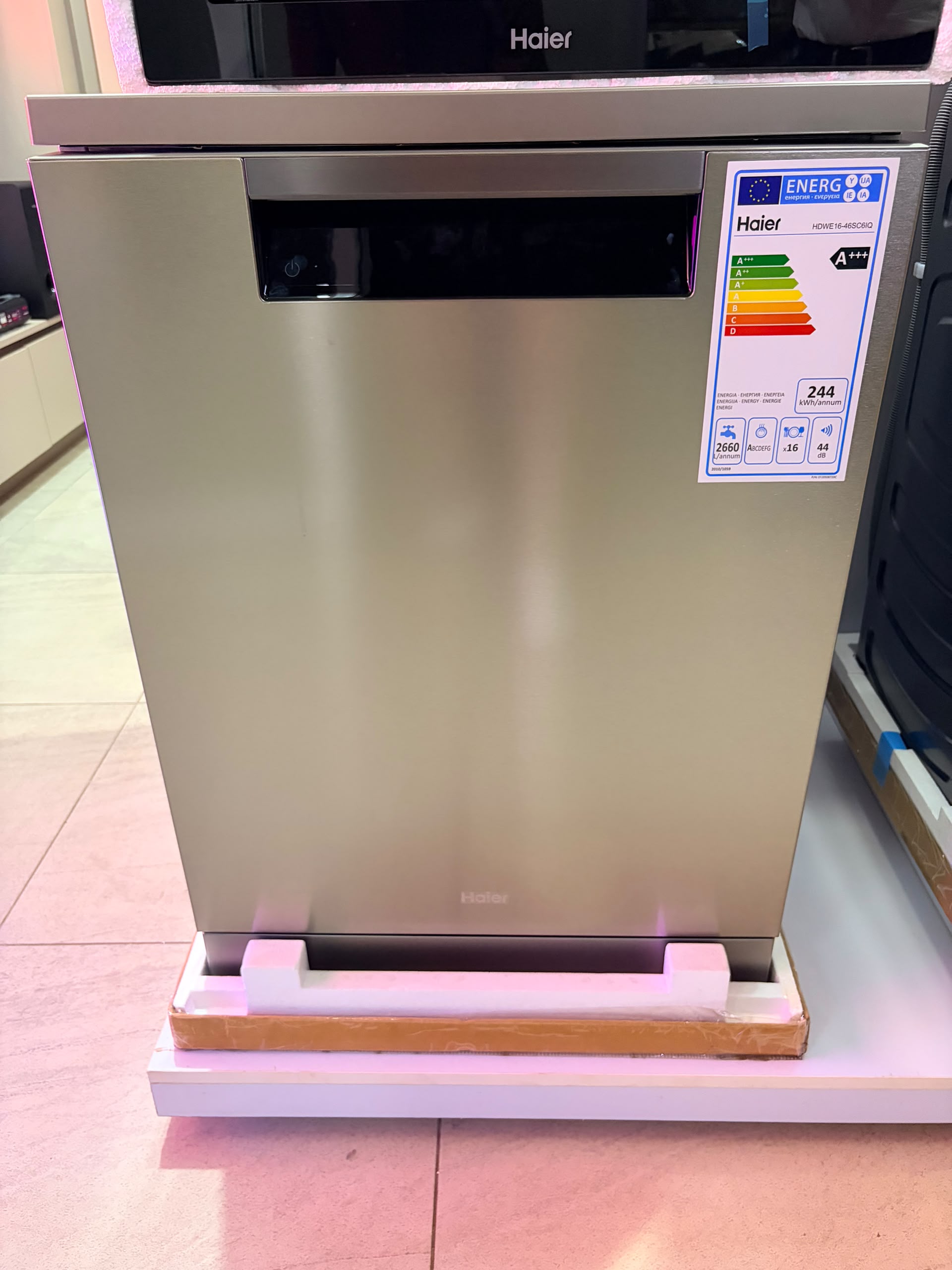 Haier Dishwasher HDWE16-46SC6IQ
